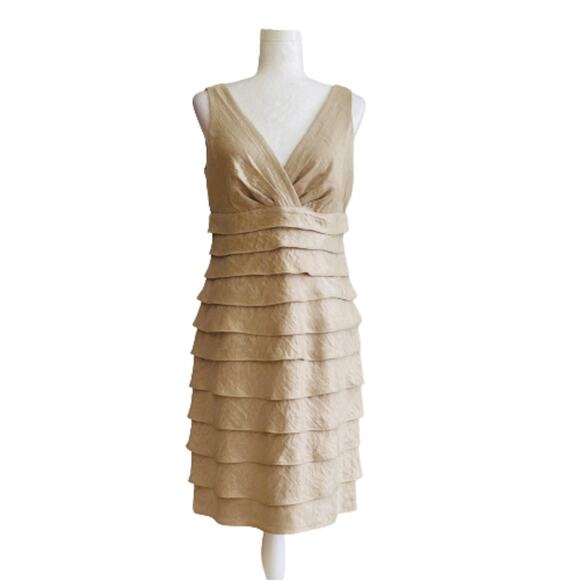 London Times Dress Champagne Shimmer Sleeveless Tiered Cocktail Dress Size 8 - Picture 1 of 11